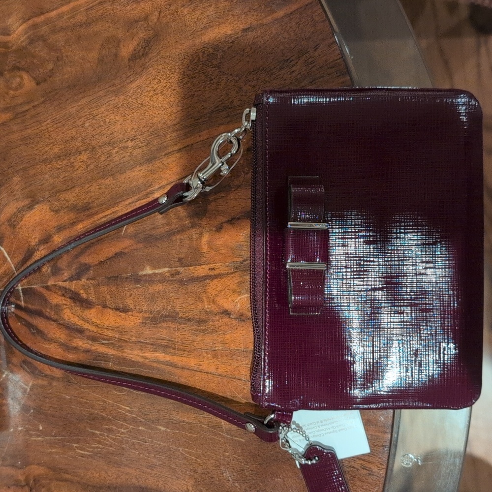 Coach Sherry Small Wristlet NWT - Picture 6 of 6